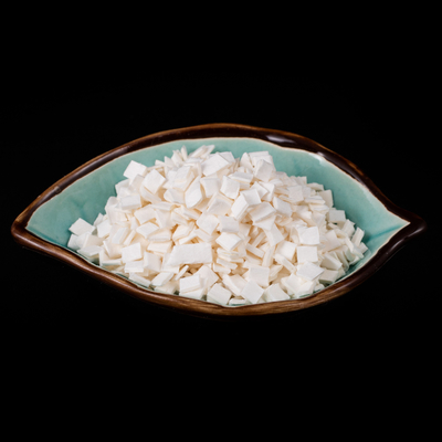 Fibra de lignina de color blanco para productos de yeso de cemento y mortero