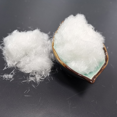 fibra a prueba de explosiones del polietileno del punto de fusión bajo 30microns para los materiales refractarios