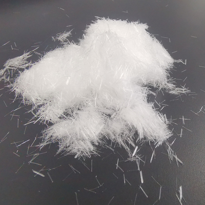 Producto de fibra PE de punto de fusión de 105 grados como fibra a prueba de explosiones para ladrillos no encendidos