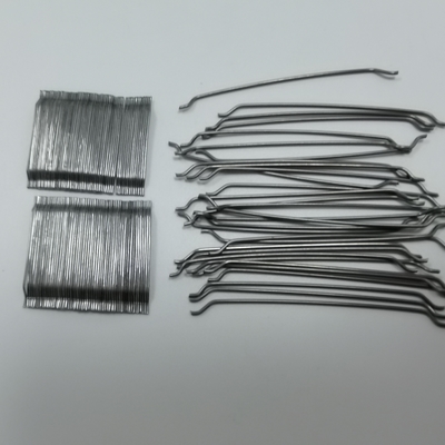 Fibra de acero enganchada pegada del extremo para el túnel industrial Shotcreet del piso y la presa