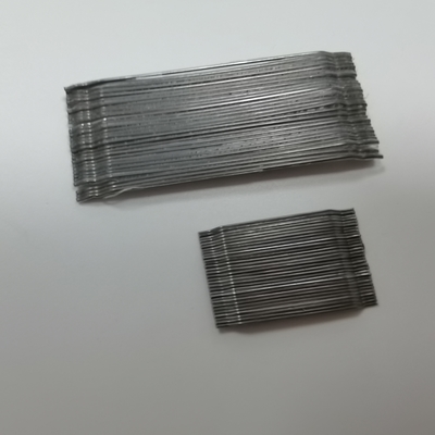Fibra de acero enganchada pegada del extremo para el túnel industrial Shotcreet del piso y la presa
