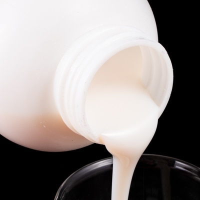 Buen pigmento que moja la emulsión Estireno-de acrílico BAW-50R del copolímero para los barnices a base de agua de la impresión sobrepuesta