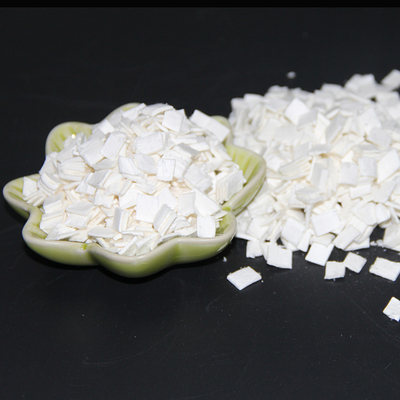 Fibra de celulosa lignina natural para aplicaciones de recubrimiento blanco