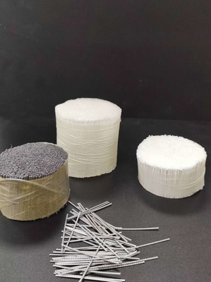 Las macrofibras sintéticas envueltas en agua se utilizan en minería e ingeniería hidráulica