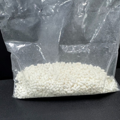 Granulado blanco en polvo Benzotriazol BTA para tratamiento de agua