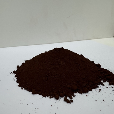 Óxido de hierro marrón con alto poder de tinción para pinturas y vidrieras