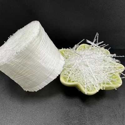 Aditivo de ingeniería civil de fibra macro de PP de forma de onda 24-60 mm para refuerzo de cemento y anti-carcaje