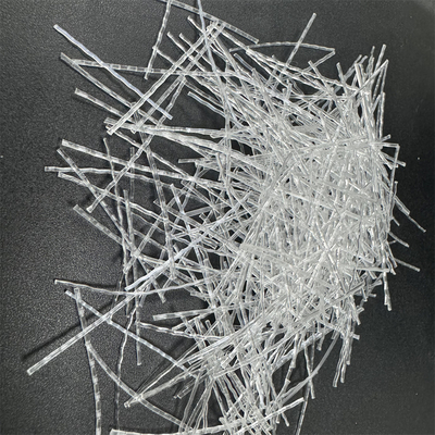 Aditivo de ingeniería civil de fibra macro de PP de forma de onda 24-60 mm para refuerzo de cemento y anti-carcaje