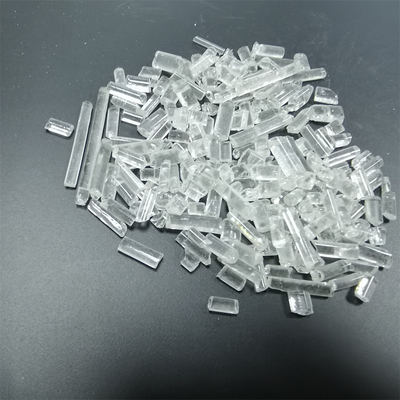 Resina de acrílico sólida BAW-567 del buen lustre y de la base excelente del agua del gránulo de la claridad para los barnices plásticos a base de agua
